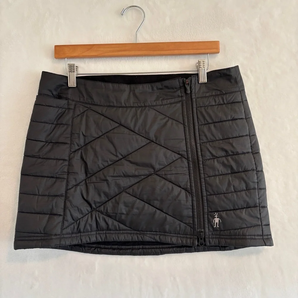 Smartwool black Quilted Mini Skirt‎ medium